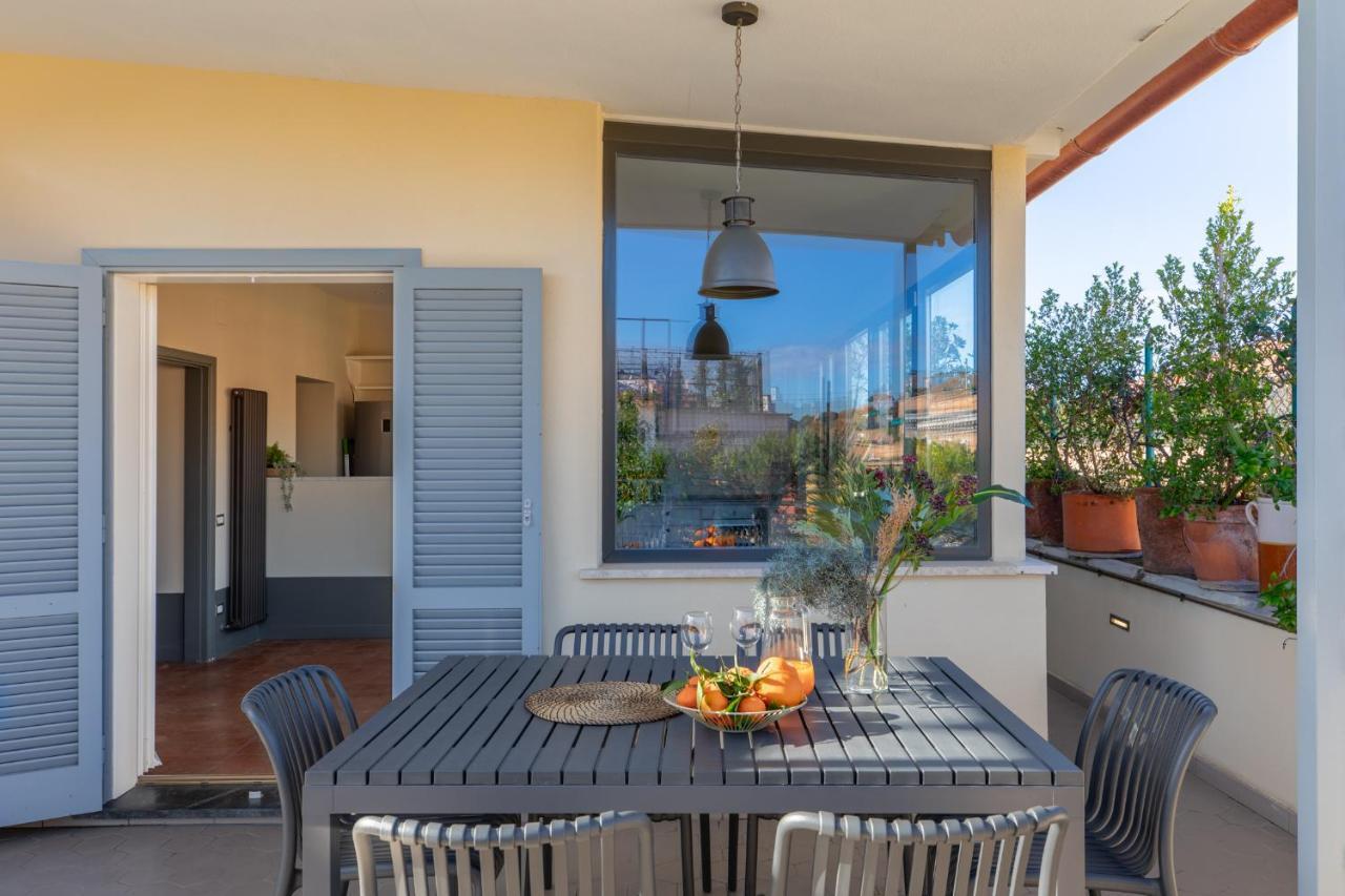 Ferienwohnung Iflat Magical Flat By The Tiber Rom Exterior foto