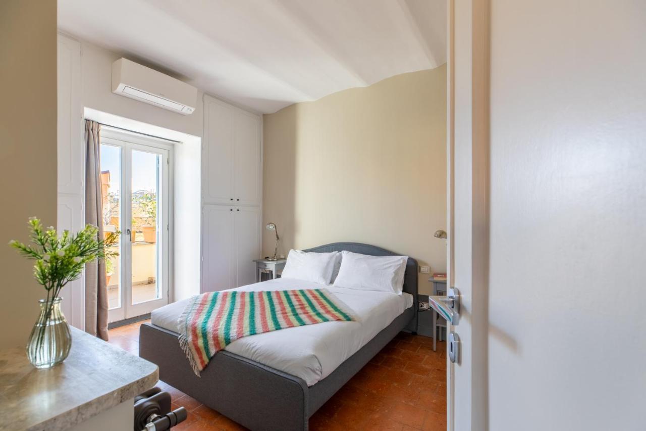 Ferienwohnung Iflat Magical Flat By The Tiber Rom Exterior foto